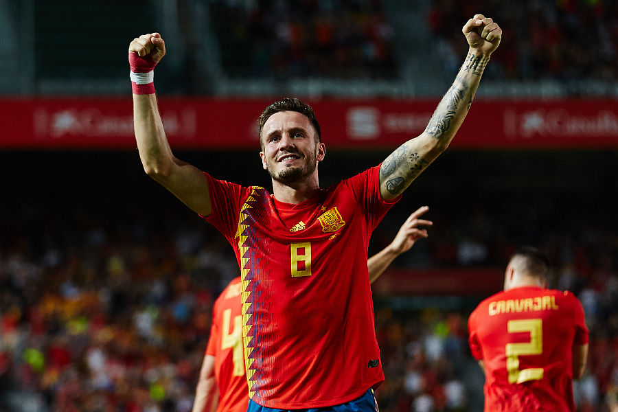 ayx官方网站_多家险企元旦保费超百亿元 “开门红透半边天”