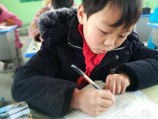 ‘爱游戏（ayx）中国官方网站’
小数的意义和性质知识点回首及易错题剖析(图2)