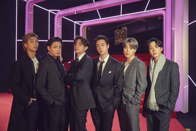 
韩《跑男》辱华发酵 节目组不致歉 韩网反指责中国网友免费寓目_ayx官网(图8)