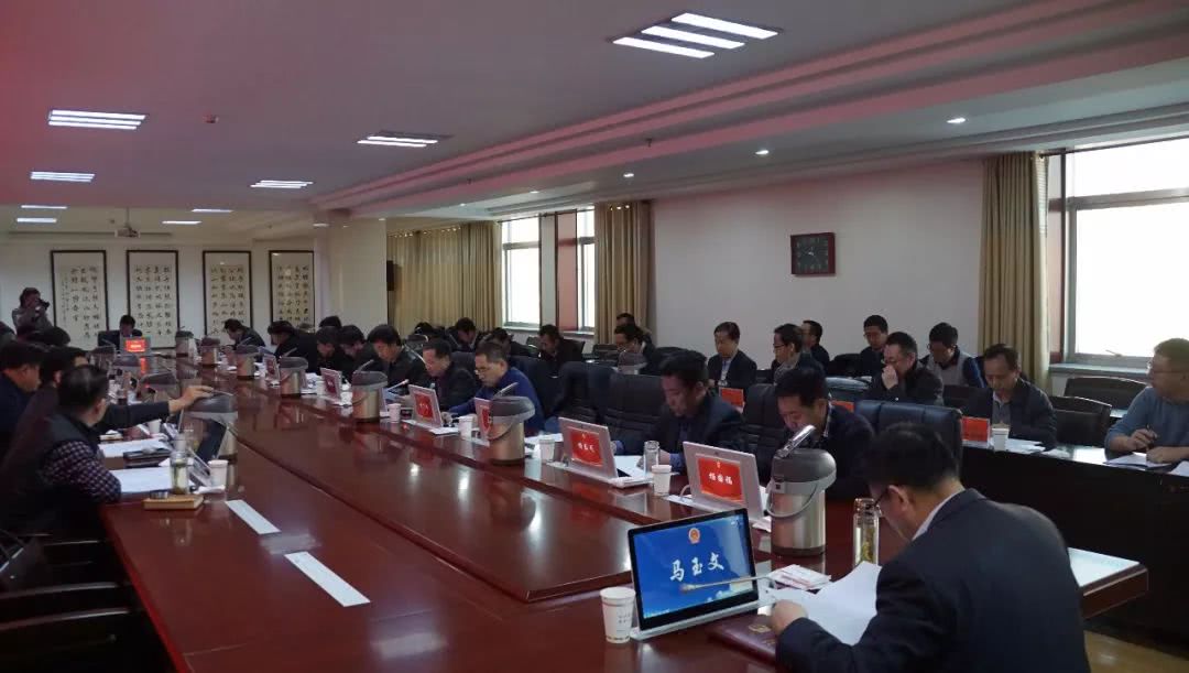 千呼万唤始出来，AI展业工具让保险业务员赢在起跑线：ayx官网