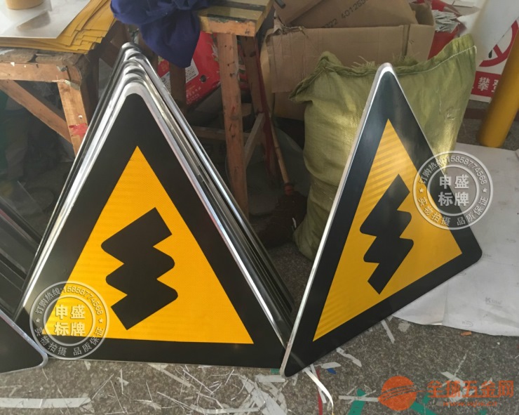 ayx官网:武汉高校毕业生租特定房屋可打八折(图2) ayx官方网站